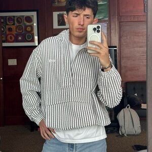 Vintage Levi’s striped windbreaker pullover